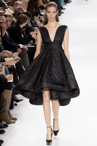 Look 39
